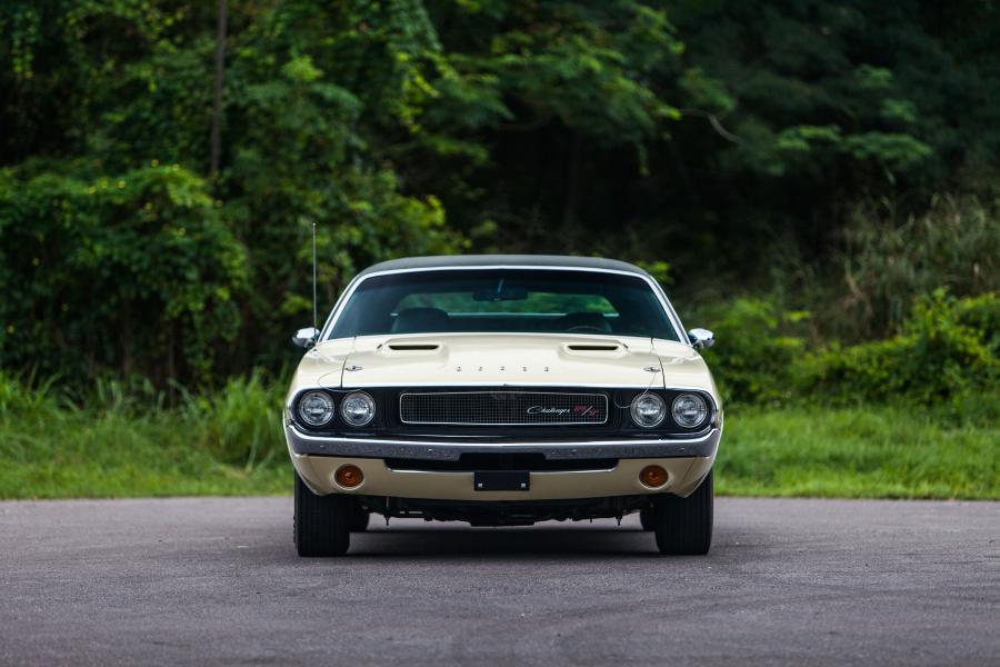  Dodge Challenger R/T SE 440 Six Pack Formal Hardtop 1970 года  (фото 15 из 24)